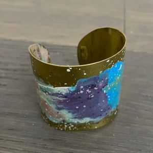 New Anthropologie Sibilia Metal Painted Cuff Bracelet Brass Tone